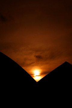 夕陽(yáng)
