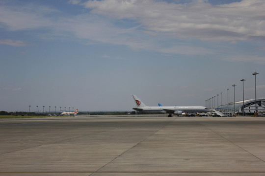 龍嘉機(jī)場(chǎng)停機(jī)坪