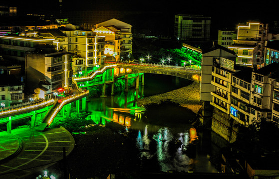 鎮(zhèn)坪縣縣城夜景