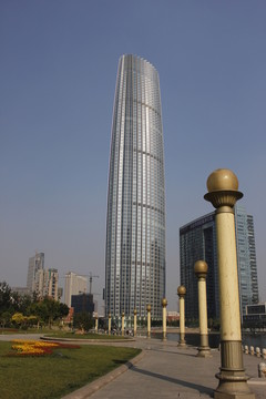 海河邊的建筑