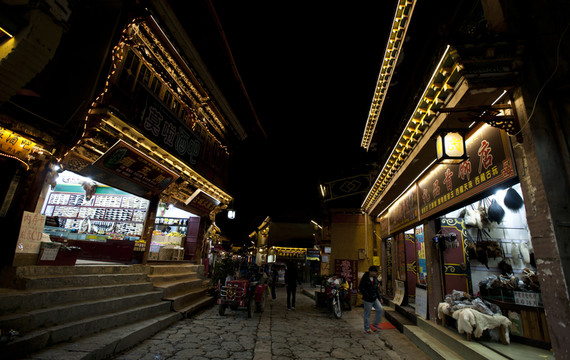 香格里拉 獨(dú)克宗古城夜景