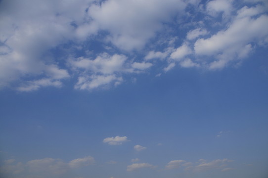 藍天白云