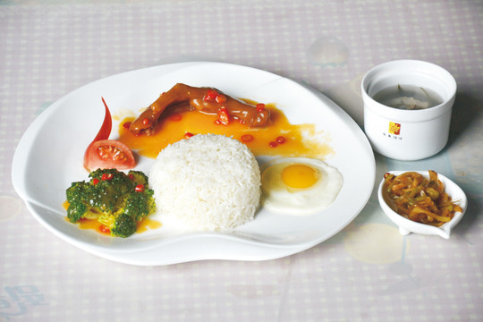 鮑汁鵝掌套餐
