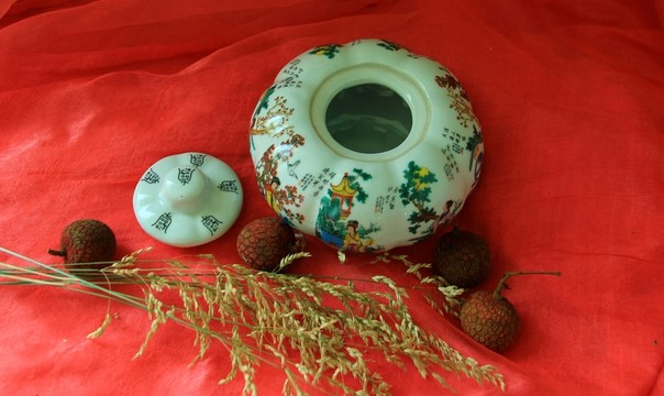 窩瓜瓷罐 麥穗草  古董
