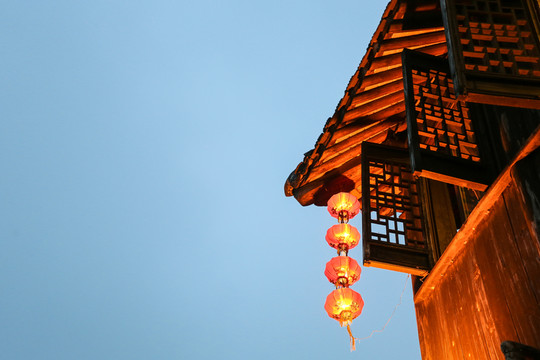 中式建筑房檐