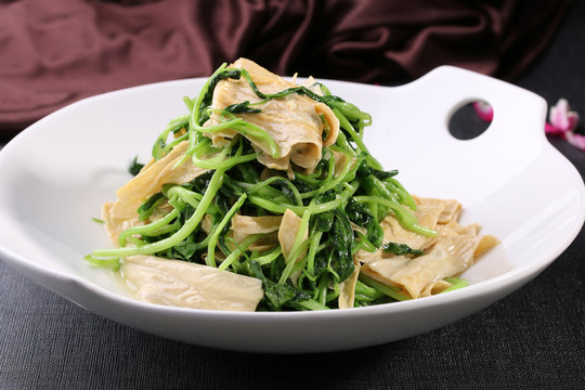 雞毛菜炒豆皮