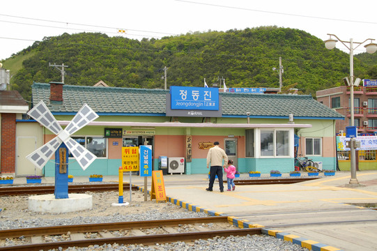 韓國正東津站