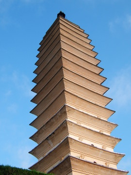 佛塔