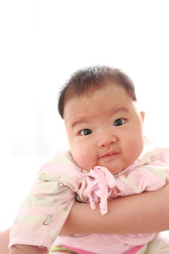 嬰兒