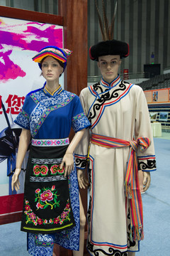 北川羌族服飾展示