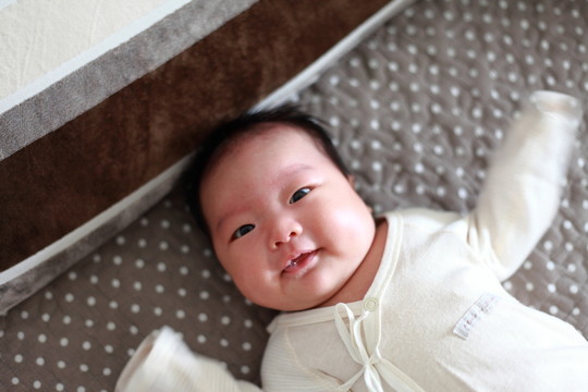 嬰兒