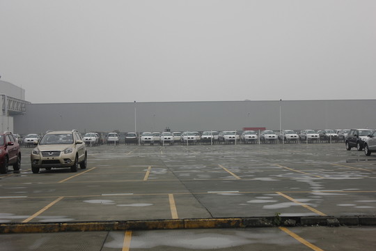 汽車涂裝工廠內(nèi)部