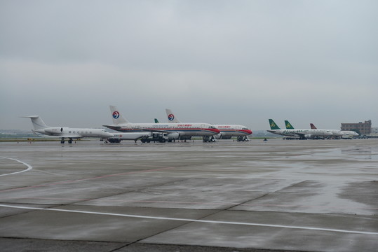 飛機(jī)
