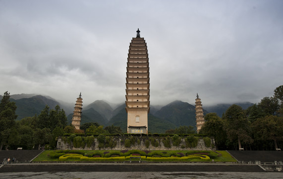 大理三塔