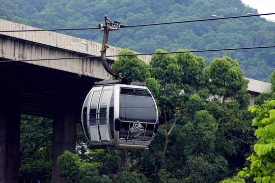 過山吊車