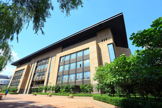哈爾濱工業(yè)大學(xué)