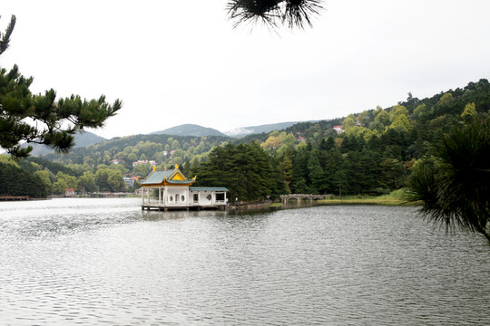 廬山如琴湖