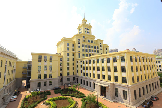 黑龍江大學(xué)