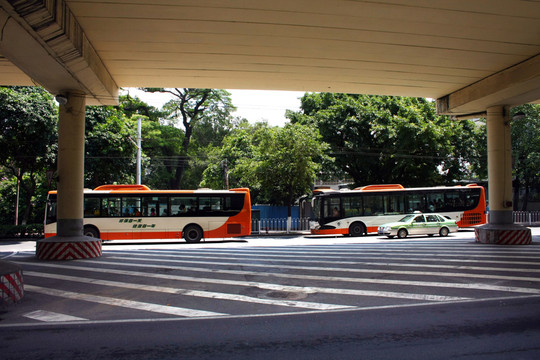 公交車輛