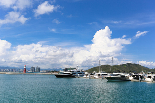 三亞大東海游艇碼頭