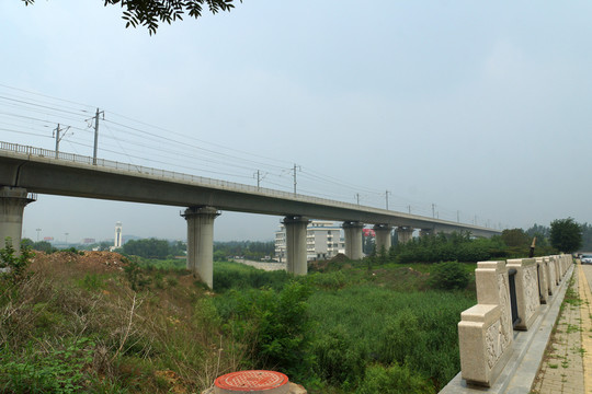 高鐵橋