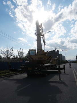 吊車