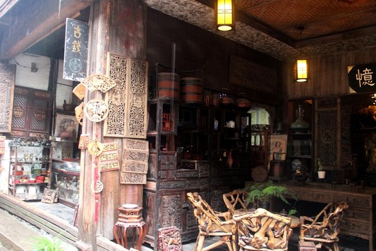 店鋪  木椅子