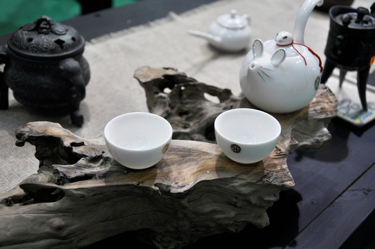 茶杯茶壺