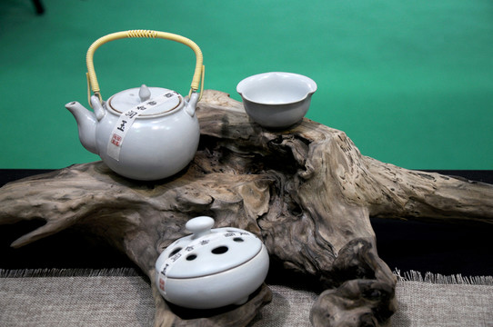 茶杯茶壺