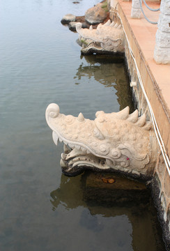 龍頭排水