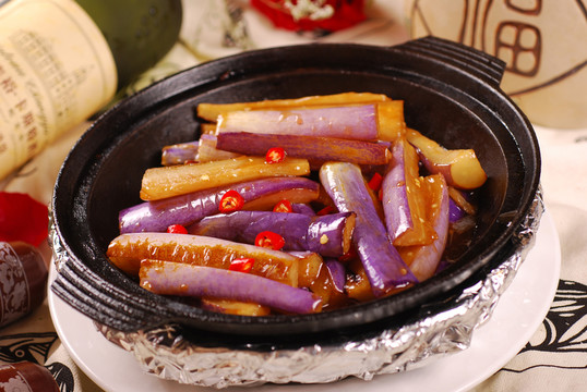 砂鍋?zhàn)锨? style=