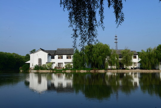 民居