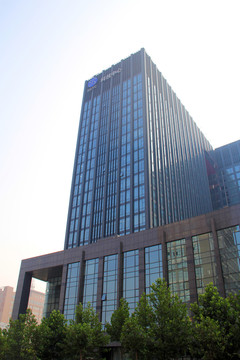 地產(chǎn) 商務(wù)建筑 科技中心