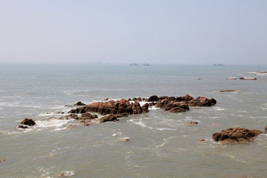 大海礁石