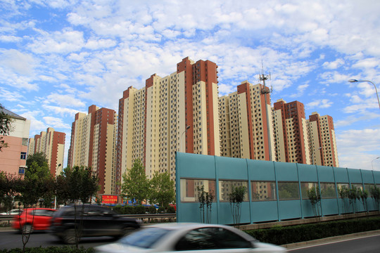 高速路旁的住宅