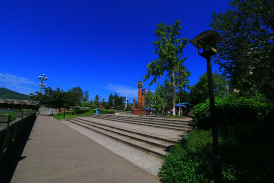 滎經(jīng) 若水公園一角