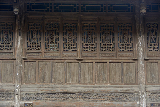 洛帶古鎮(zhèn)民居木雕