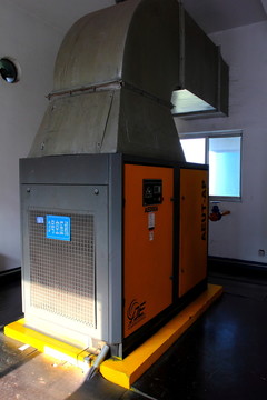空氣壓縮機(jī)
