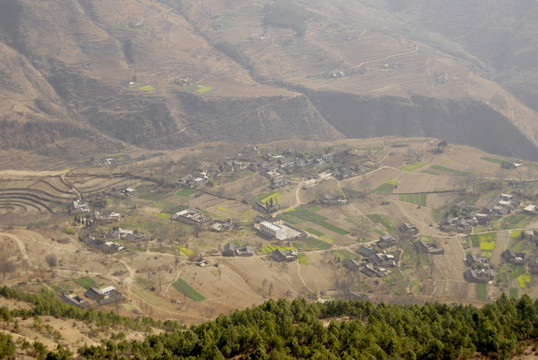 藏區(qū)鄉(xiāng)村俯瞰