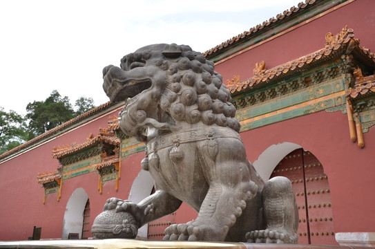 石獅子