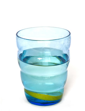 玻璃杯