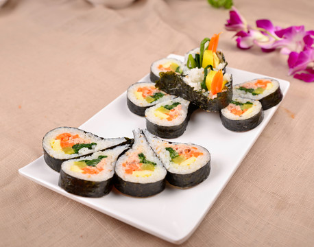 紫菜包飯