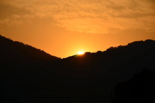 暖色日落太陽落山風(fēng)景jpg高清