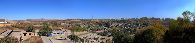 太行山村全景畫(huà)