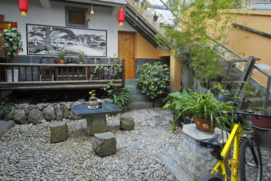大理民居庭院花園