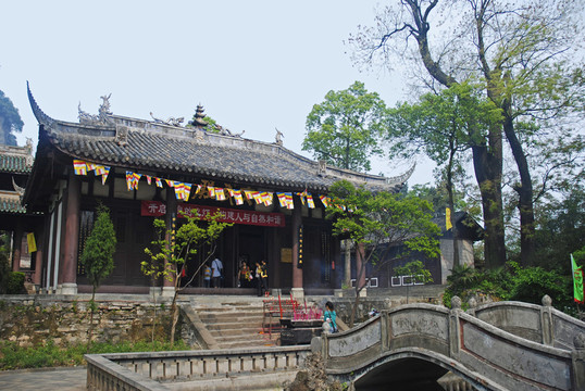 竇圌山云巖寺文武殿