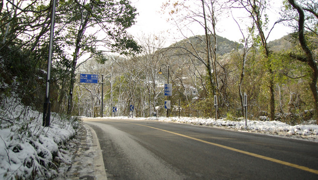 龍井雪景