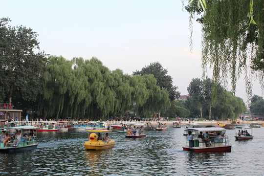 后海景色