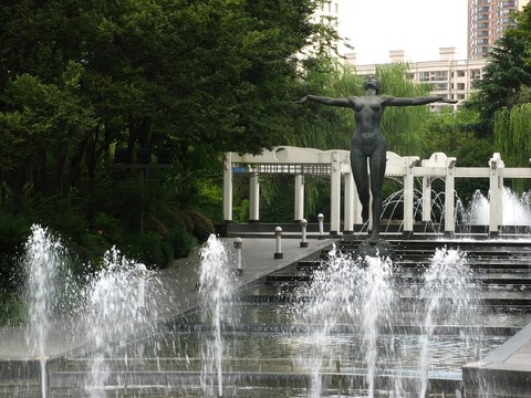 新虹橋公園