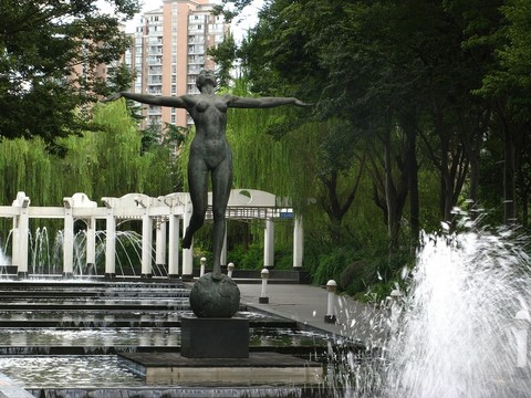 新虹橋公園